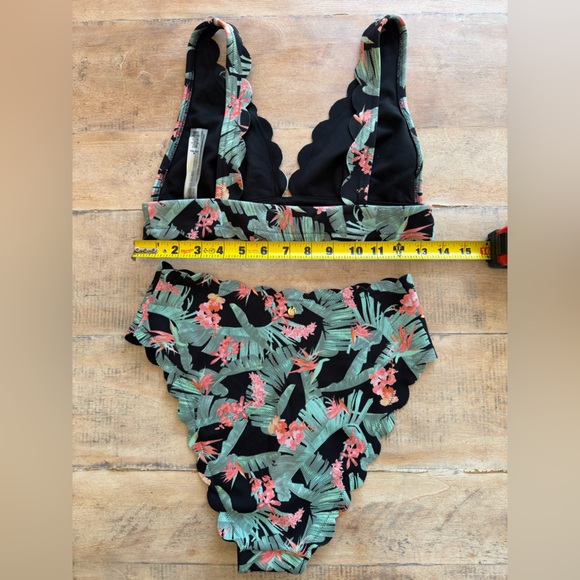 Victoria's Secret Bikini High Waisted Cheeky - Picture 9 of 9